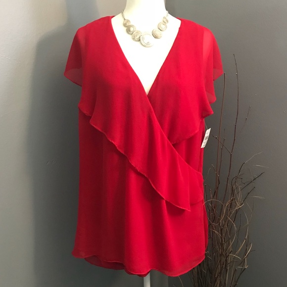red wrap top short sleeve